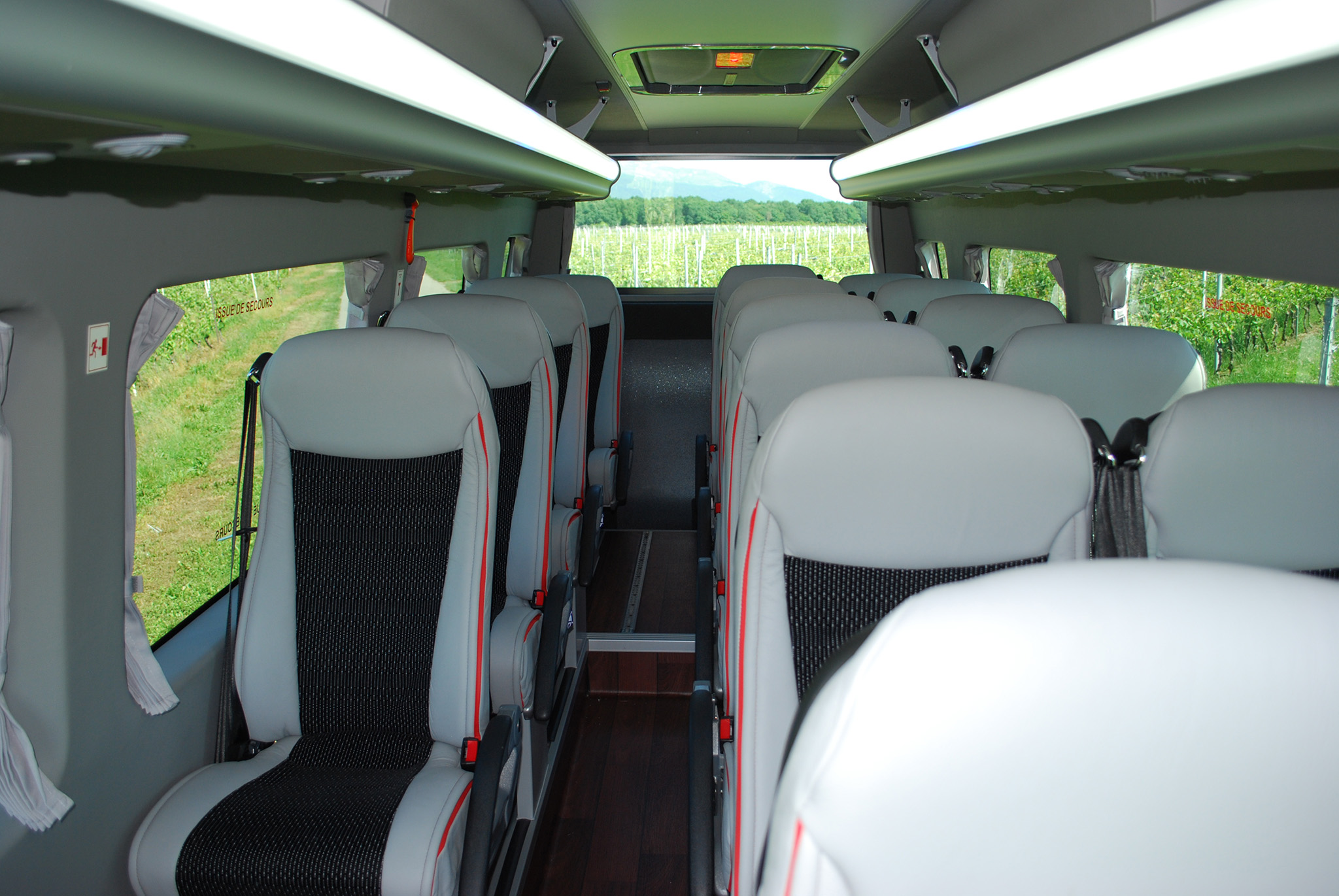 BUS PREMIUM MB18 GRIS BUS PREMIUM MB18 GRIS